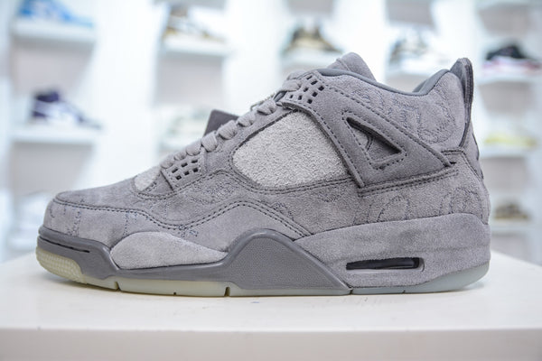 Air Jordan 4 Retro x KAWS 'Cool Grey'