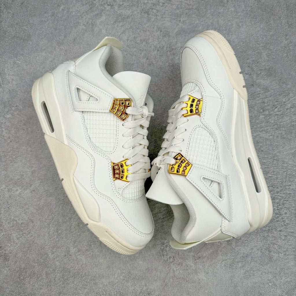 Air Jordan 4 "Metallic Gold"