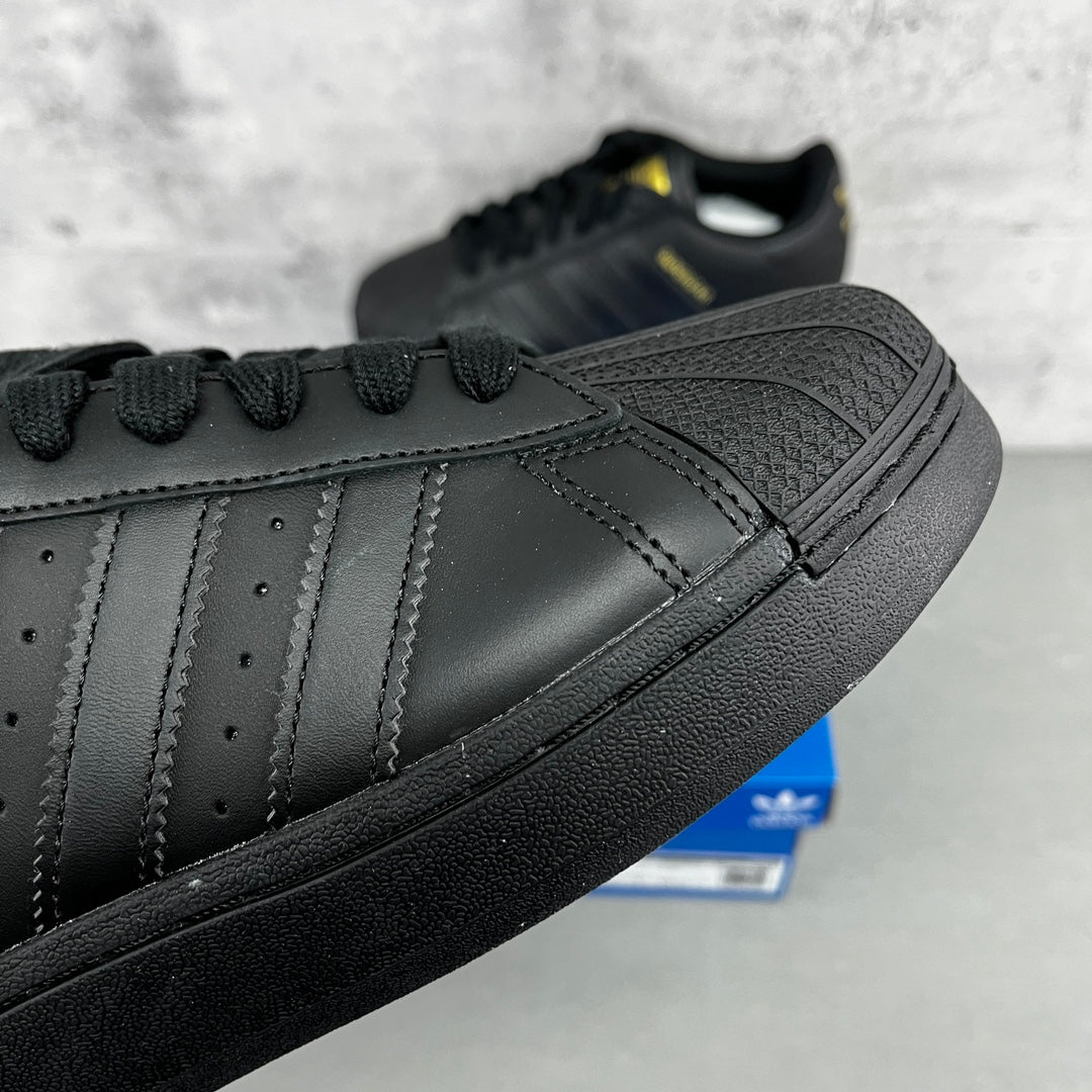 Adidas Superstar XLG "Triple Black"