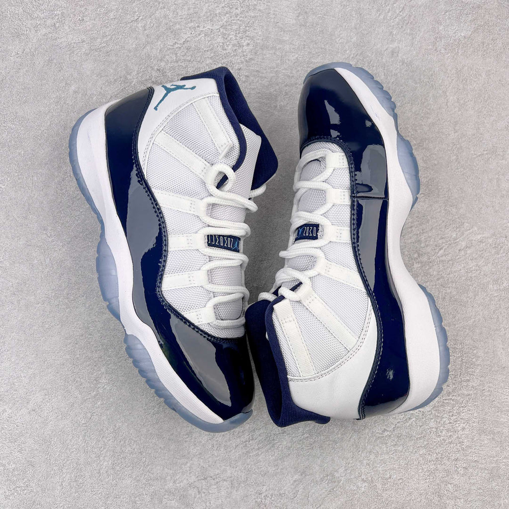 Air Jordan 11 "Midnight Navy"