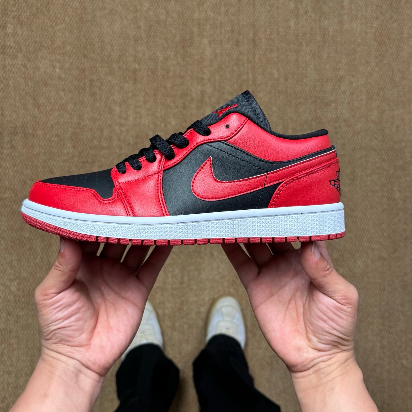 Air Jordan 1 Low "Bred"