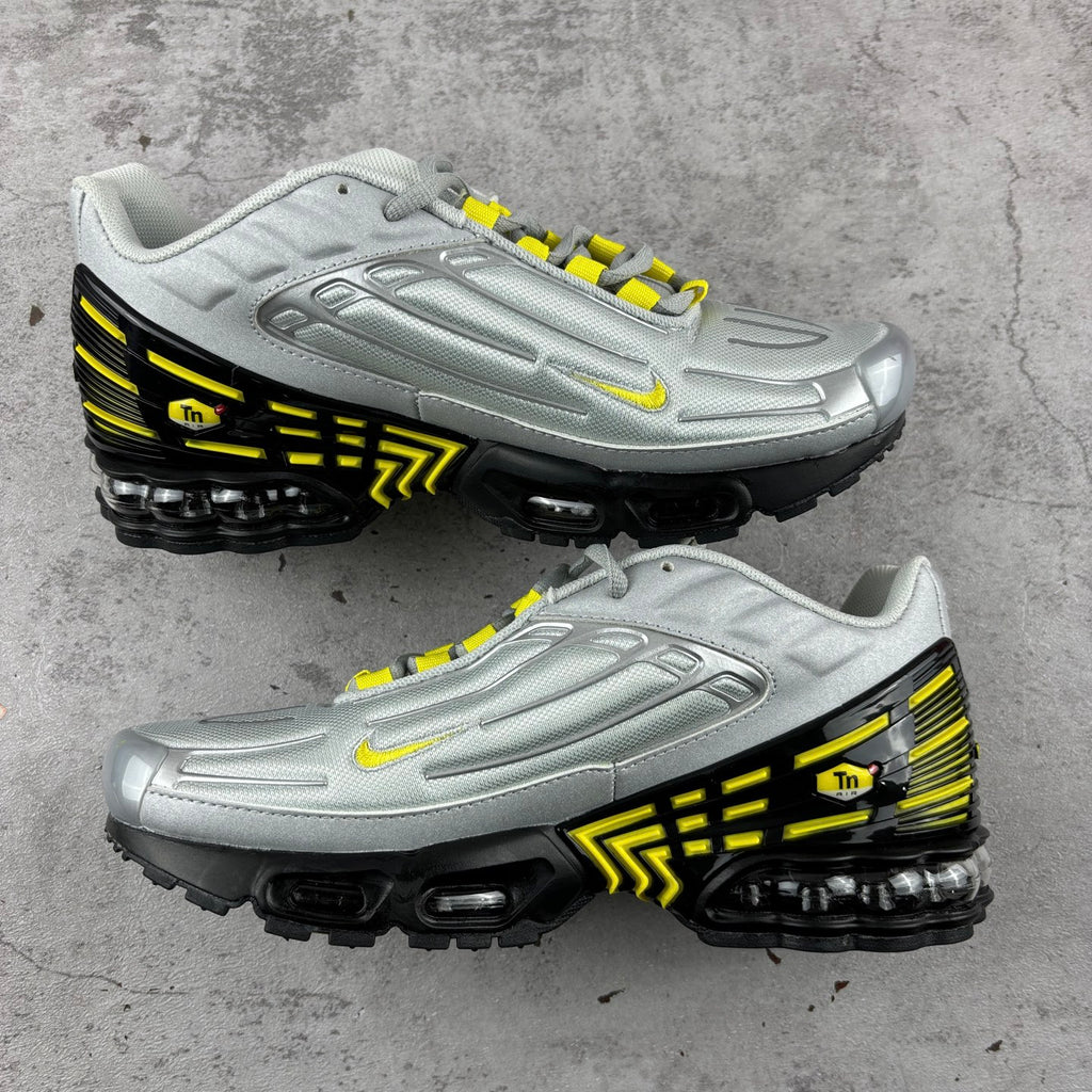 Air Max Plus 3 "White/Metallic Silver/Red"