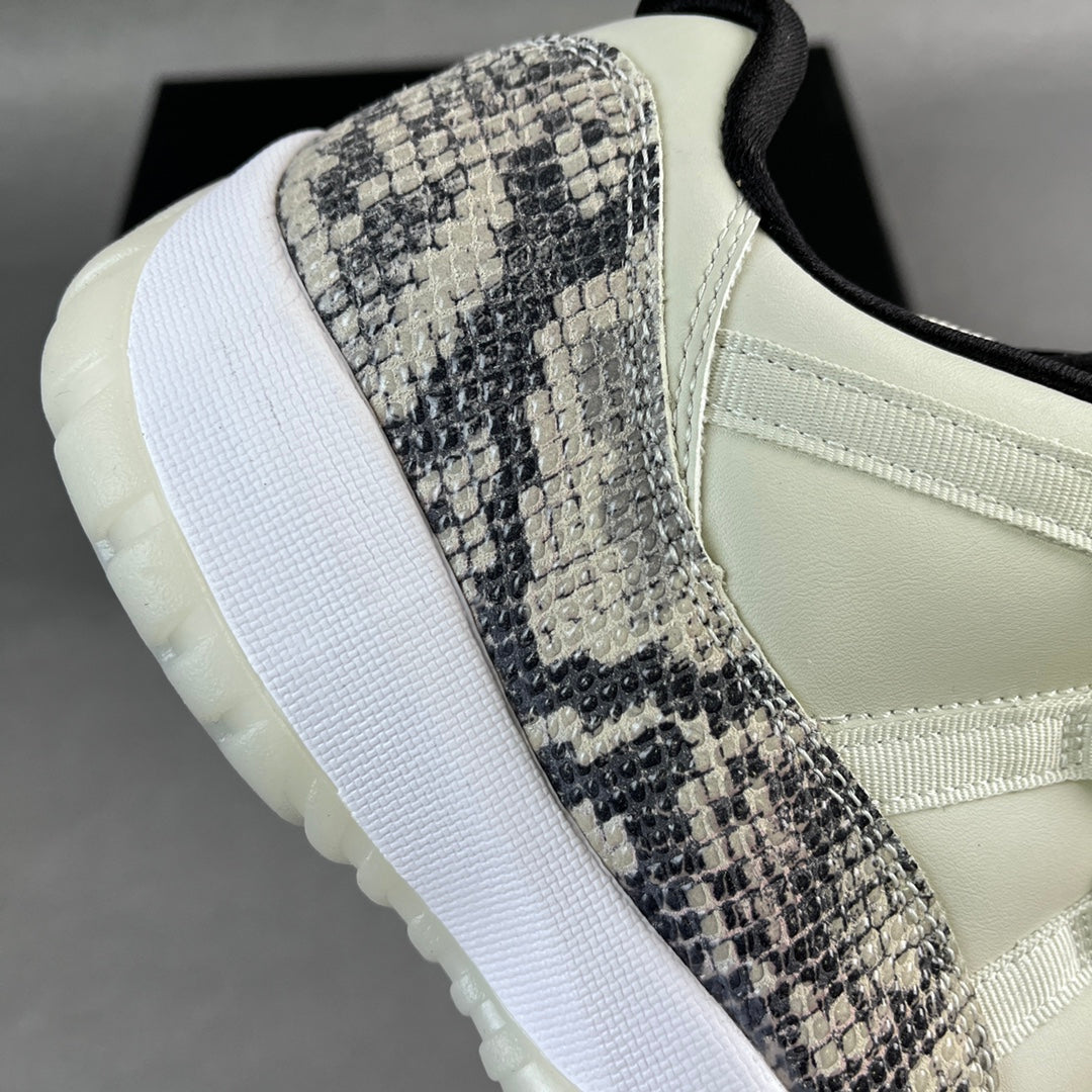 Air Jordan 11 Low "Grey Snakeskin"