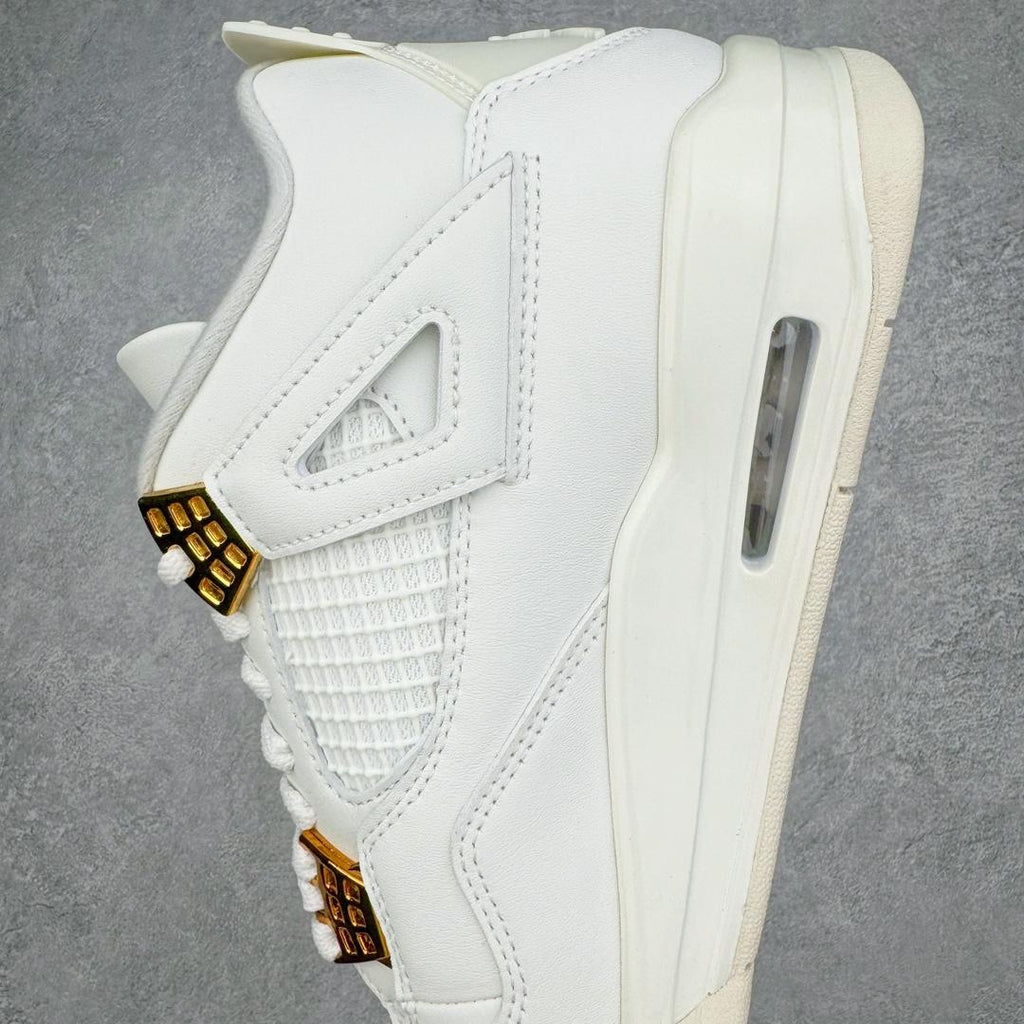 Air Jordan 4 "Metallic Gold"