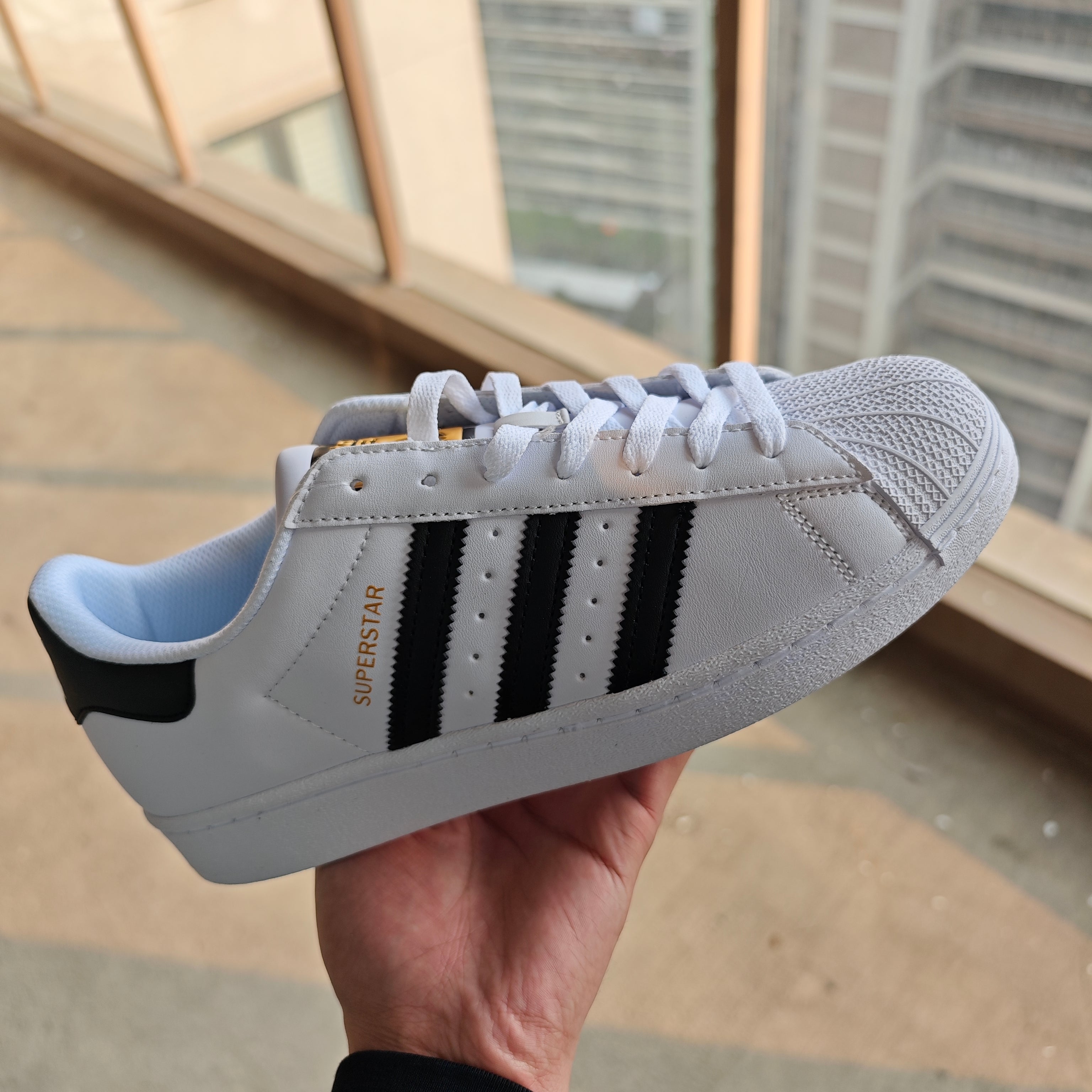 Adidas Superstar Preto/Branco