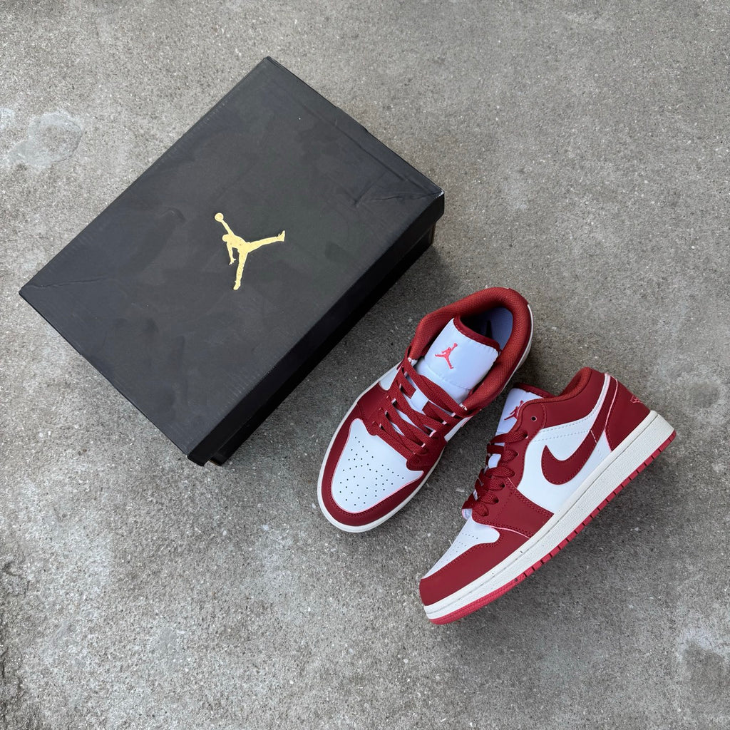 Air Jordan 1 Low "Cardinal Red"