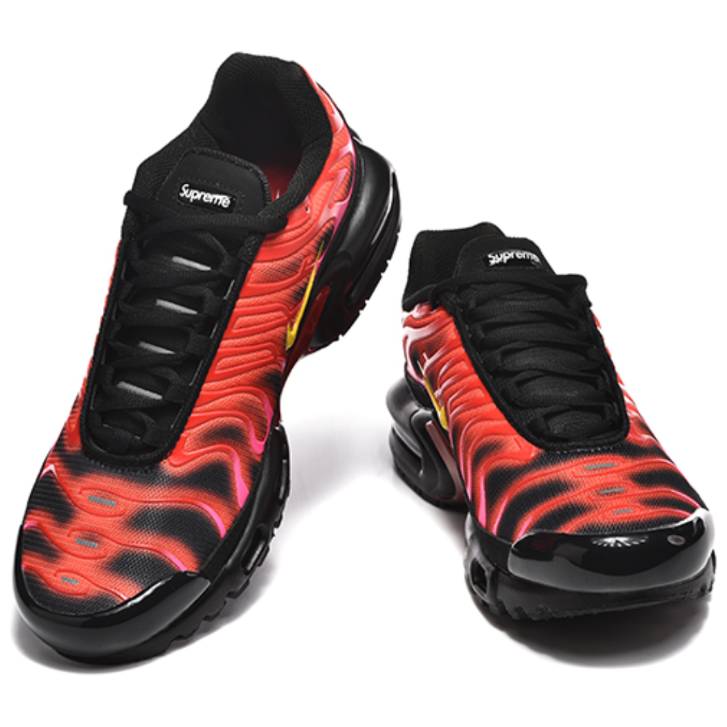 Air Max Plus TN x Supreme