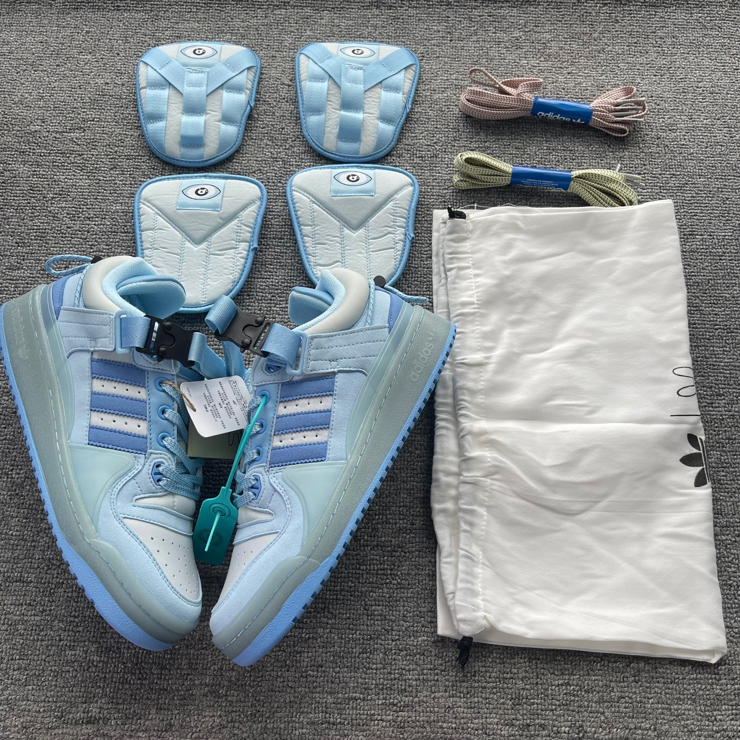 Adidas Forum Low x Bad Bunny "Blue Tint"