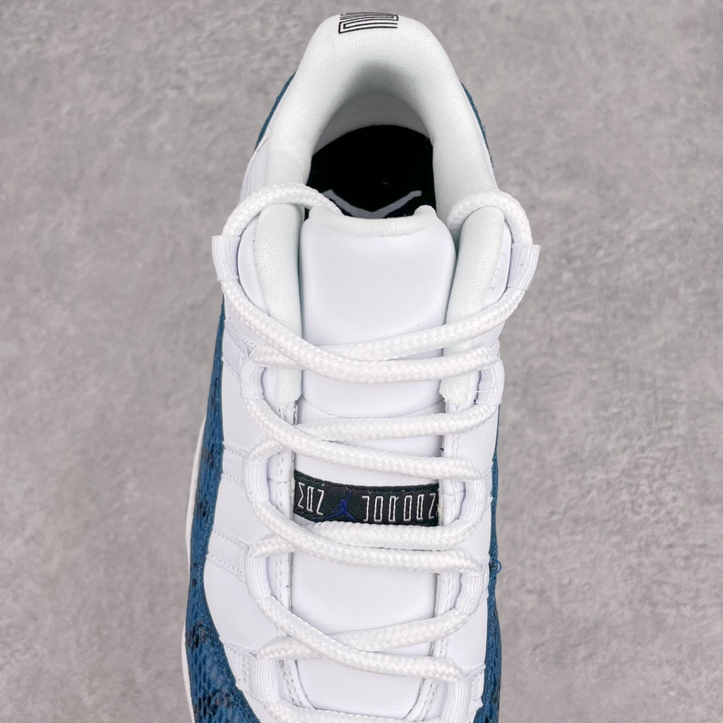 Air Jordan 11 Low "Navy Snakeskin"