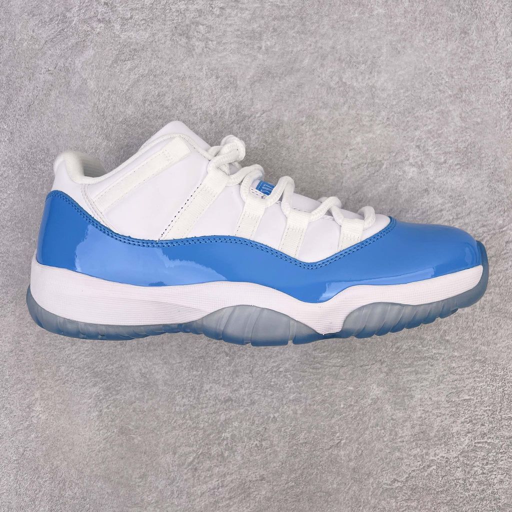 Air Jordan 11 Low "University Blue"