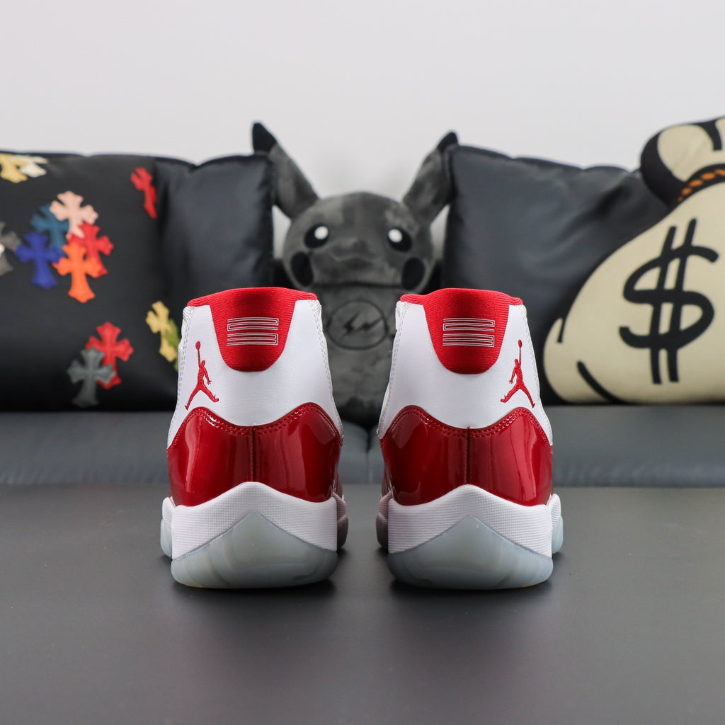 Air Jordan 11 "Cherry"