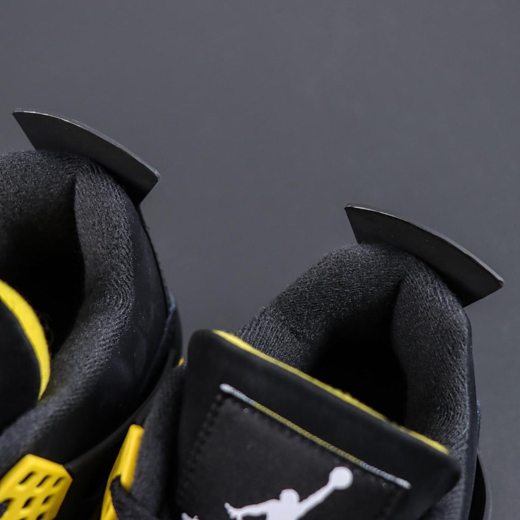 Air Jordan 4 Retro "Yellow Thunder"