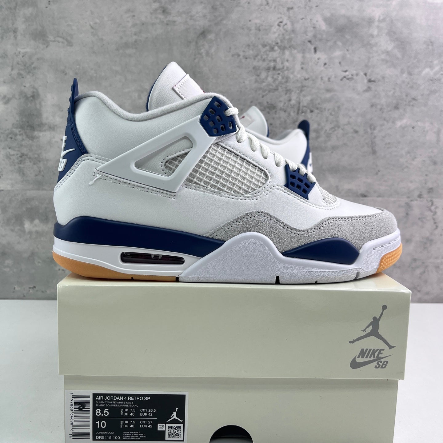 Air Jordan 4 Retro SB "Navy Gum"