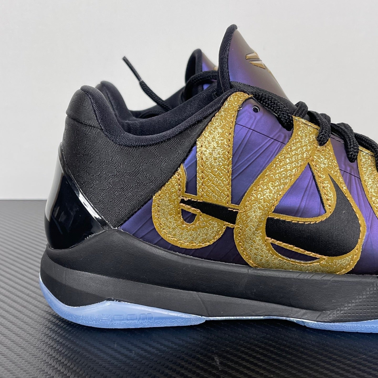 Kobe 5 Protro "Year of the Mamba" - "Eggplant"
