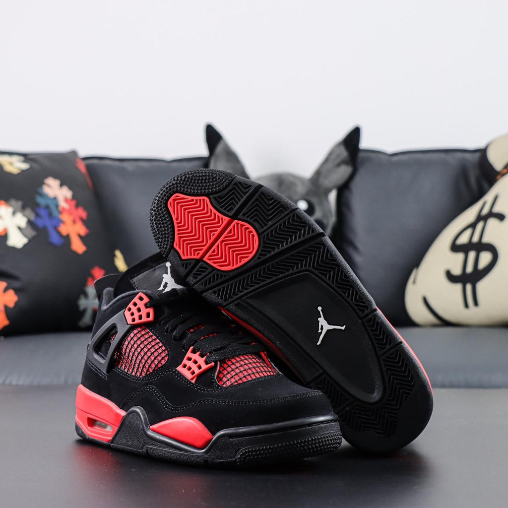 Air Jordan 4 Retro "Red Thunder"