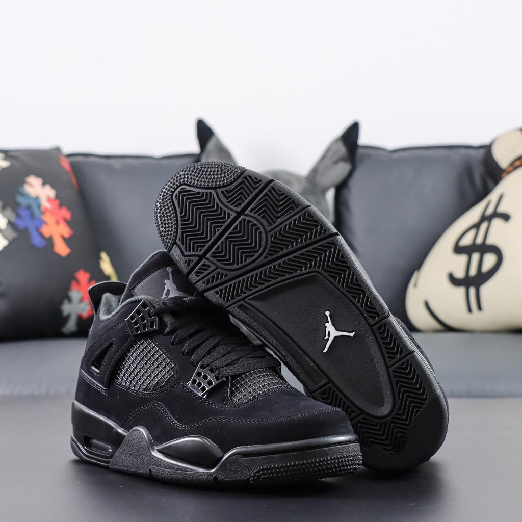 Air Jordan 4 "Black Cat"