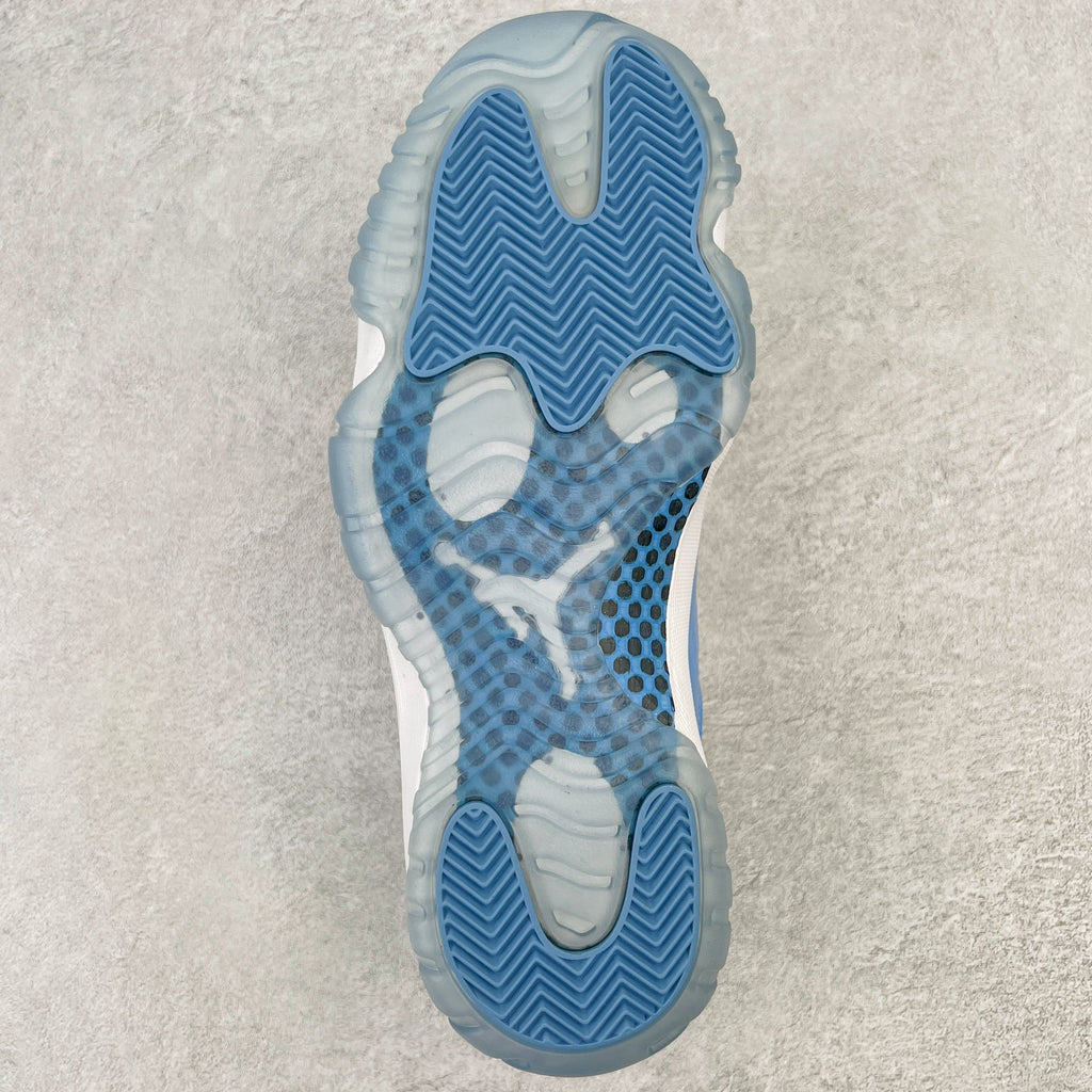 Air Jordan 11 Low "University Blue"