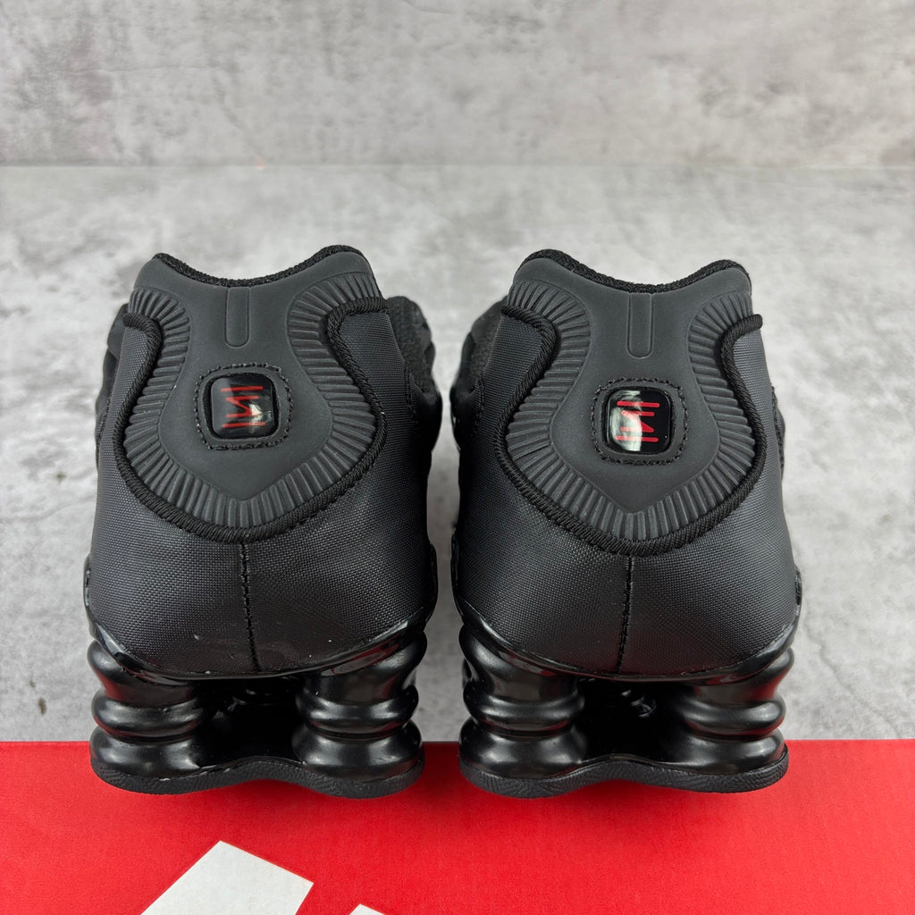 Nike Shox TL "Triple Black"