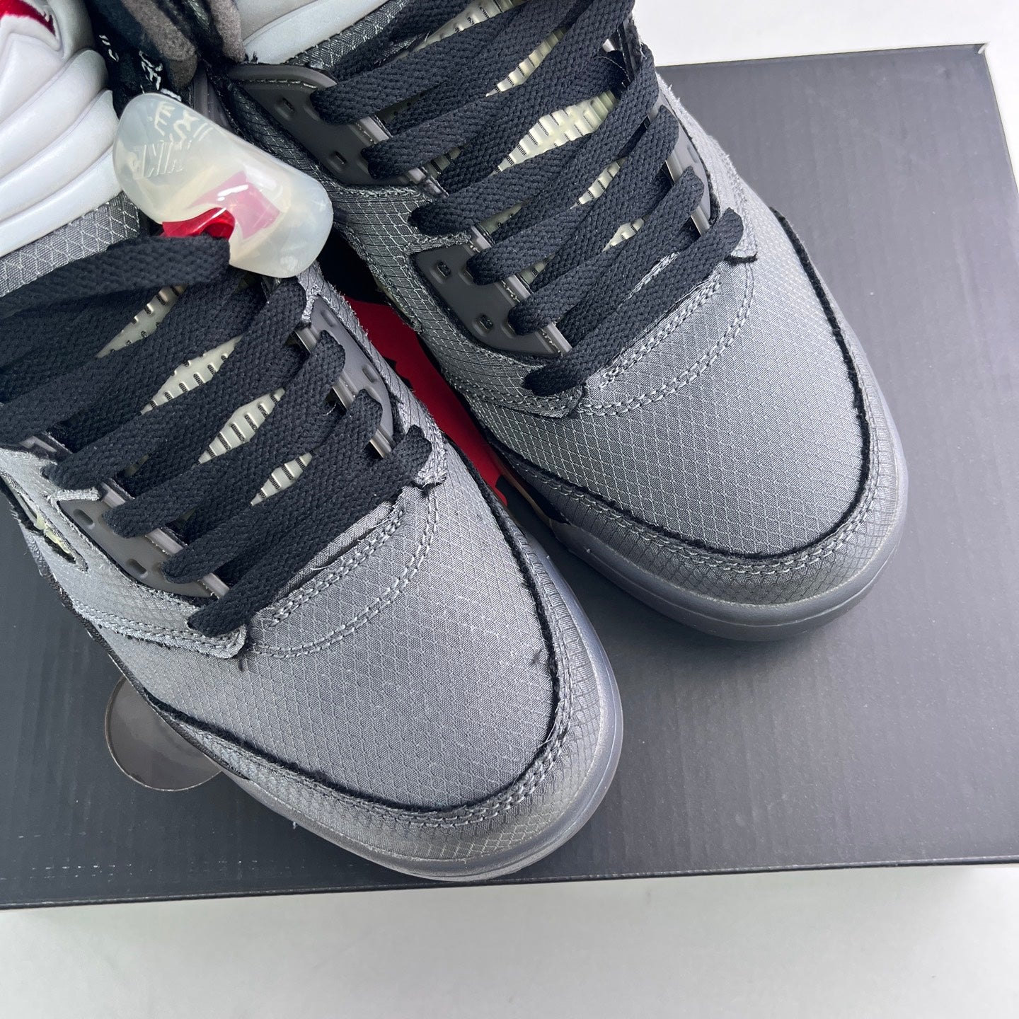 Air Jordan 5 x Off-White "Muslin"