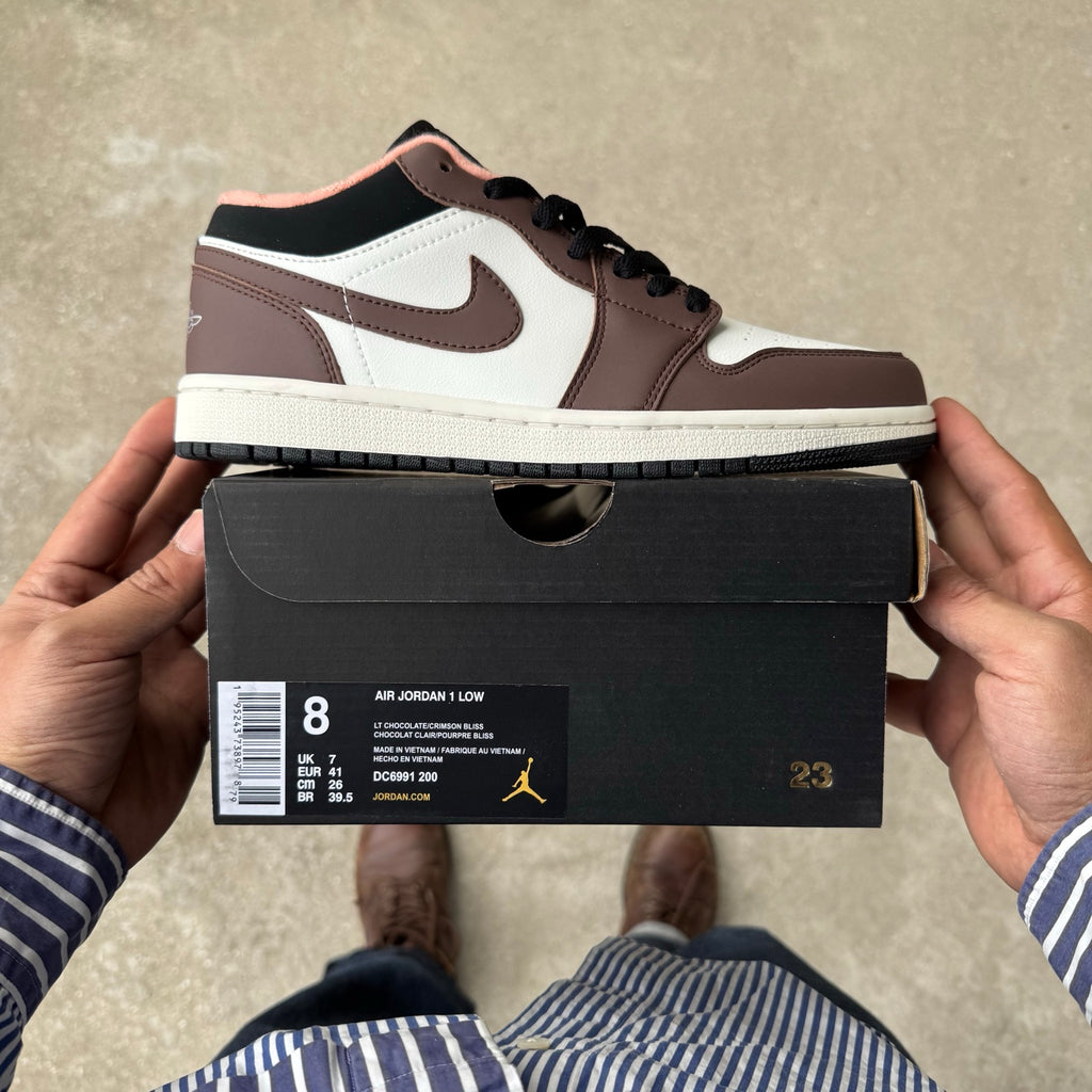 Air Jordan 1 Low "Light Chocolate"