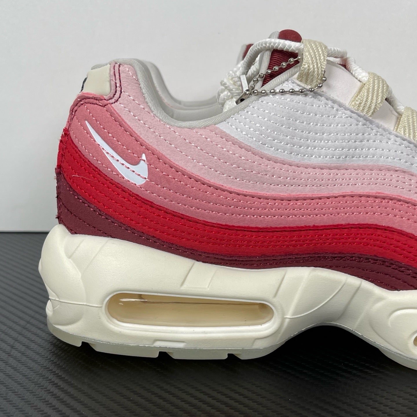 Air Max 95 "Valentine's Day"