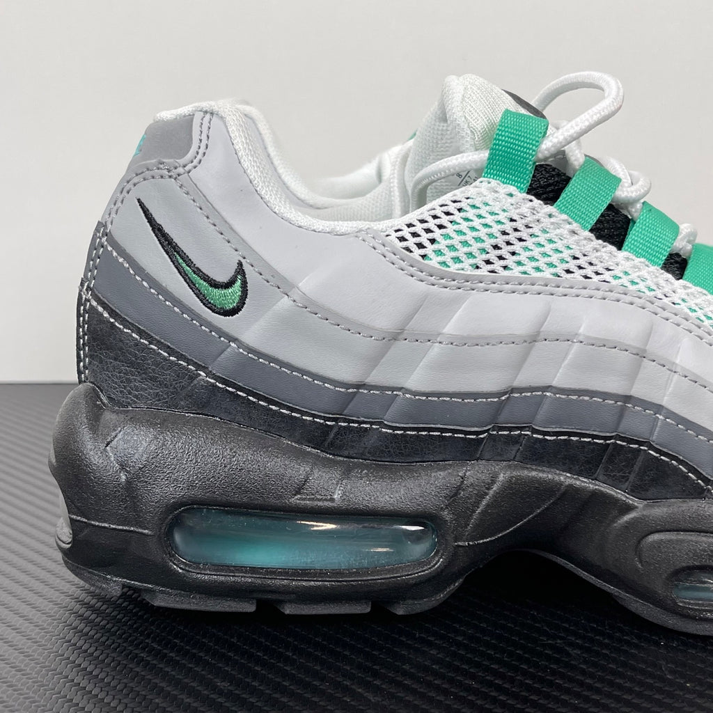 Air Max 95 "Stadium Green"