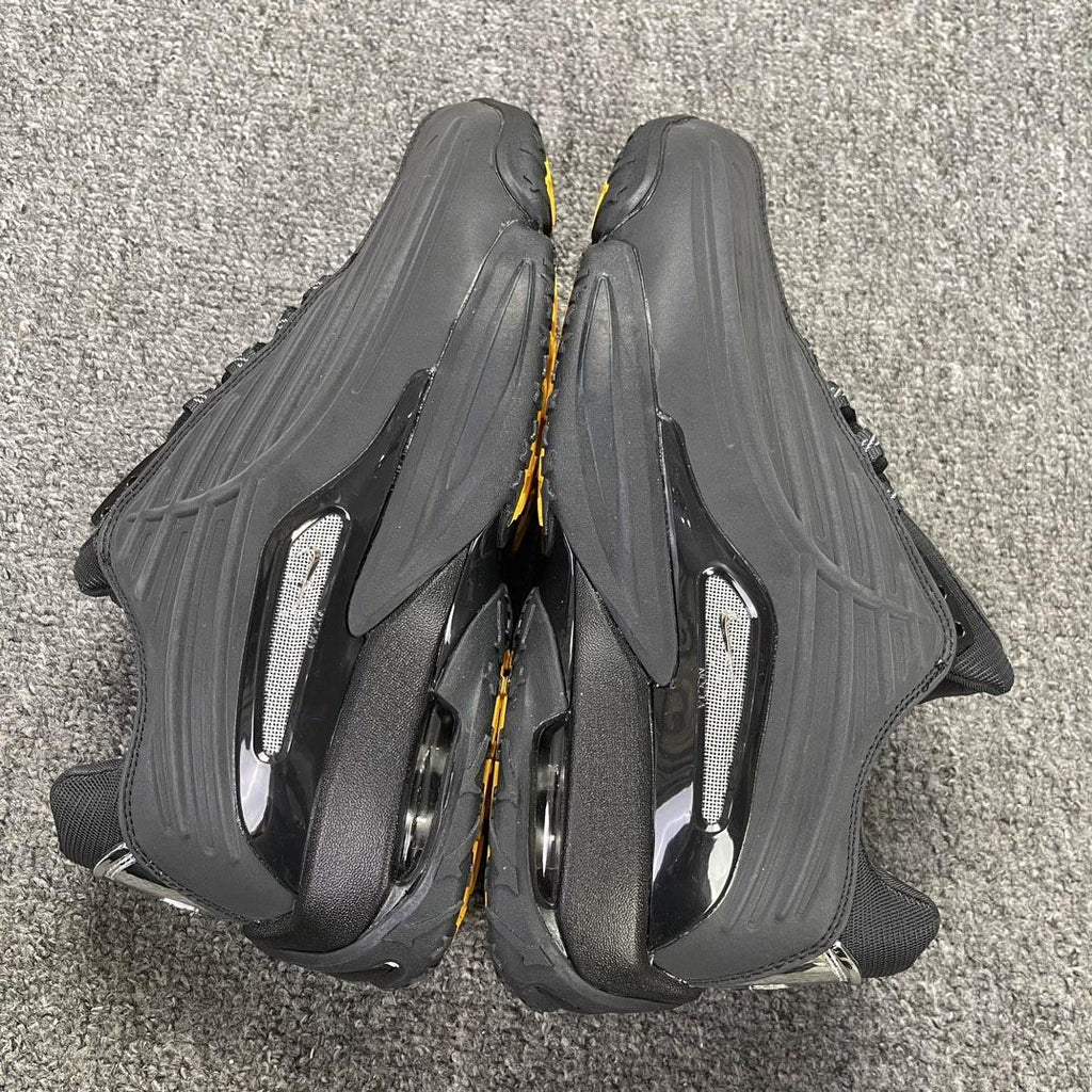 Hot Step 2 "Triple Black"