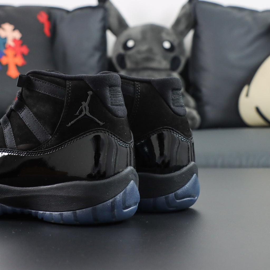 Air Jordan 11 "Gamma Blue"