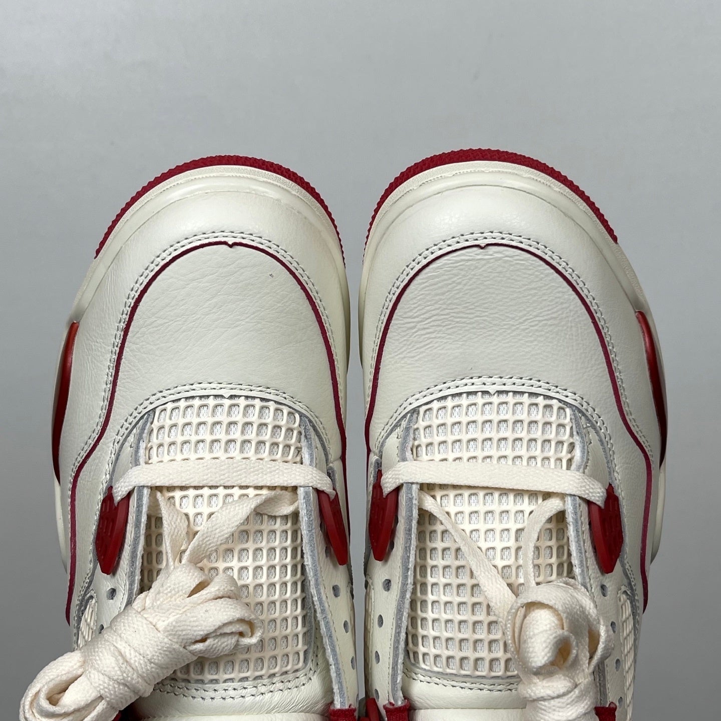Air Jordan 4 "Valentine's Day" (2026)