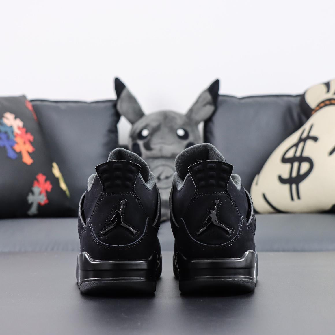 Air Jordan 4 "Black Cat"