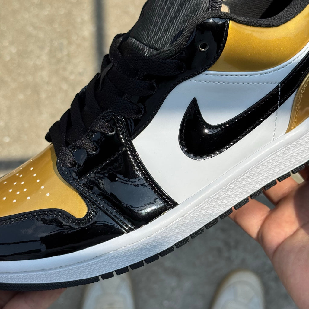 Air Jordan 1 Low "Gold Toe"