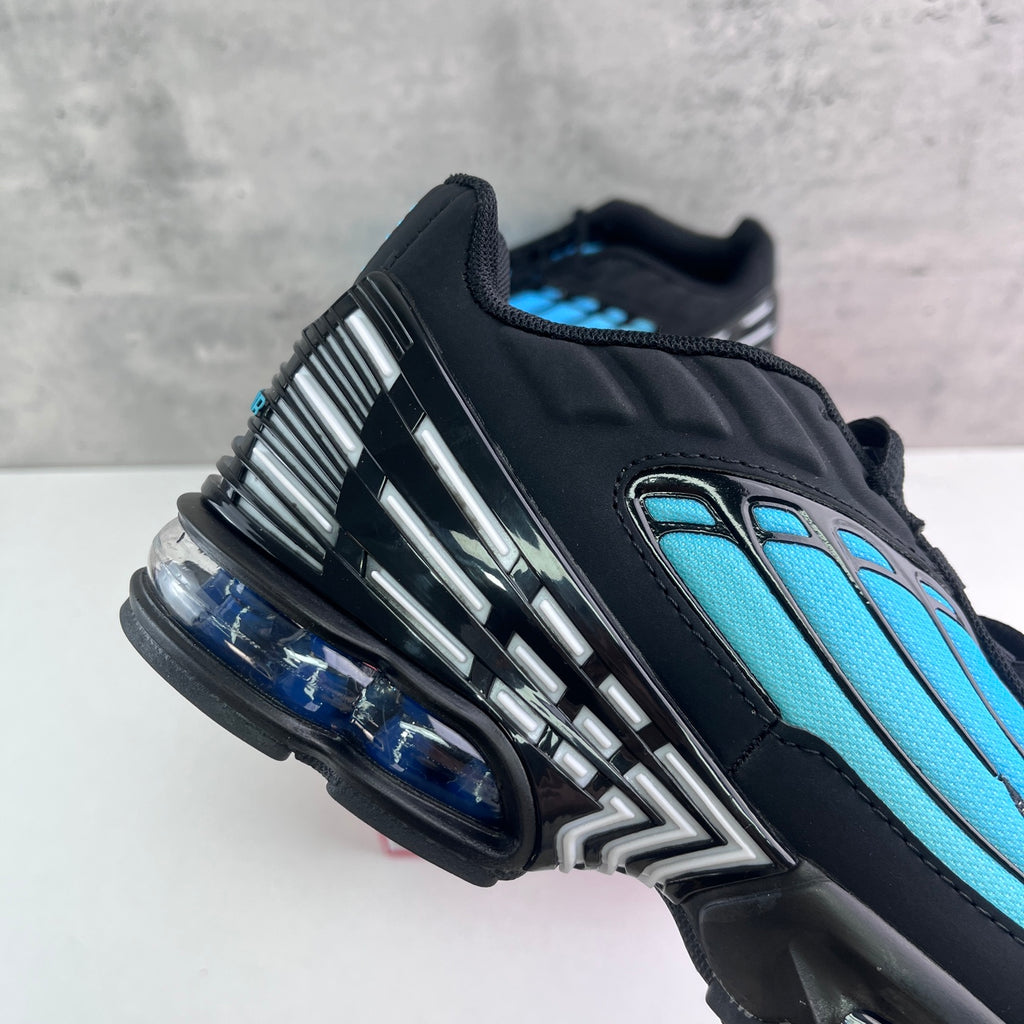 Nike Air Max Plus 3 "Black/Hyper Blue"