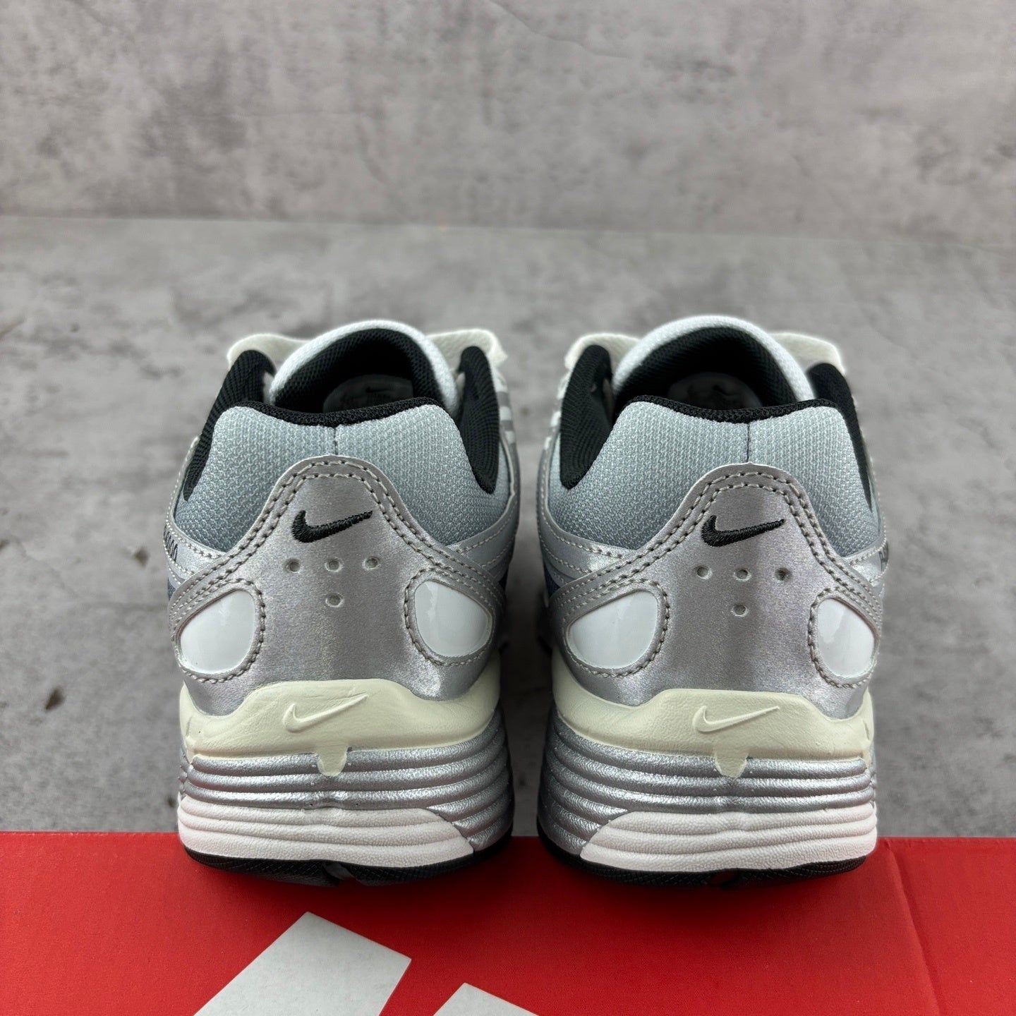 Nike P-6000 "Metallic Silver"
