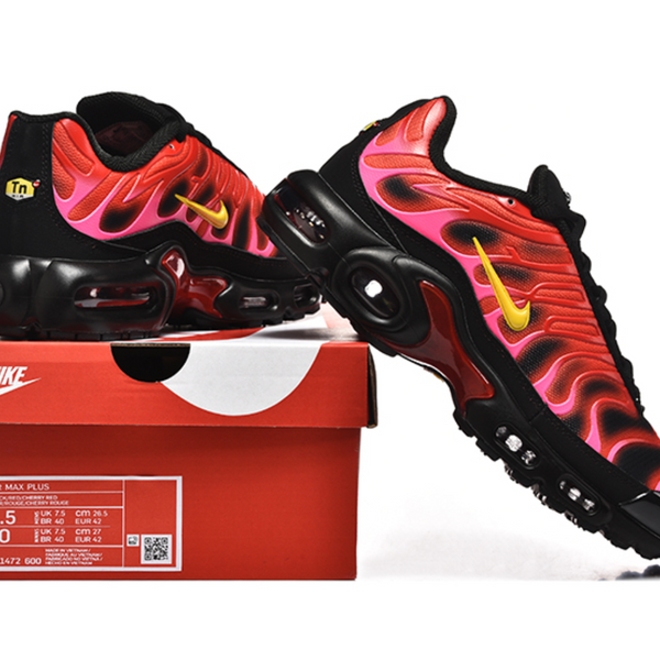 Air Max Plus TN x Supreme
