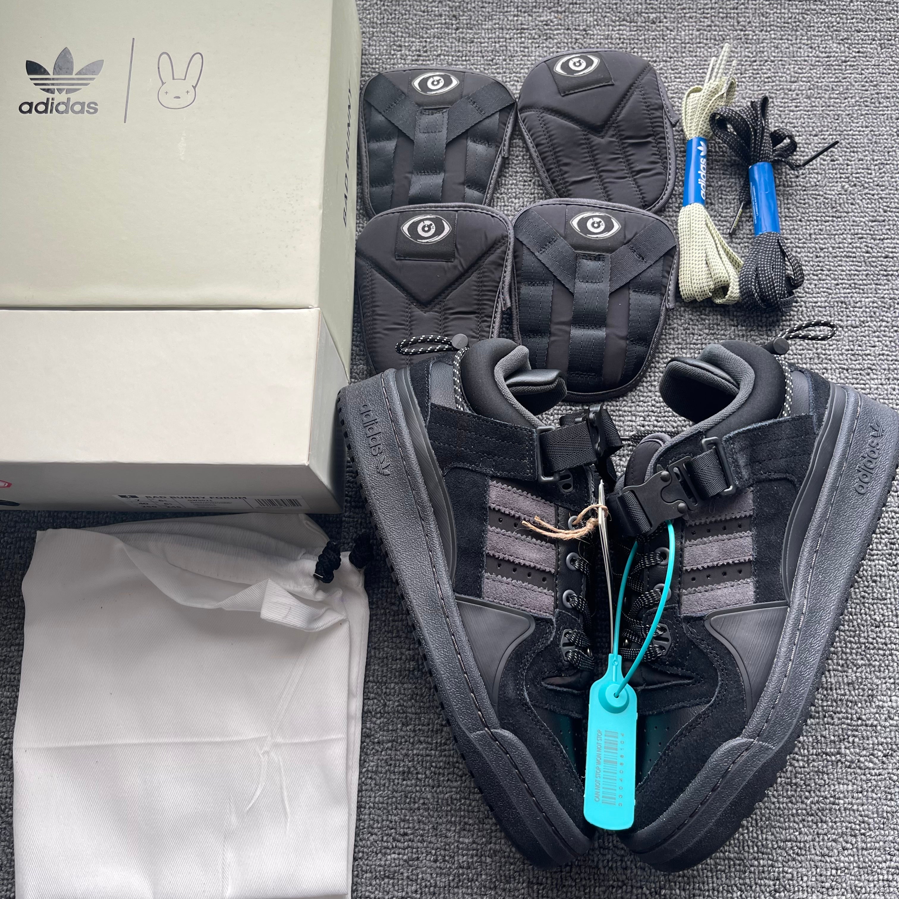 Adidas Forum Low x Bad Bunny "Triple Black"