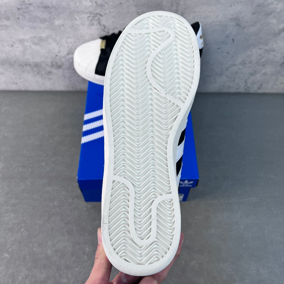 Adidas Superstar "Black/White"