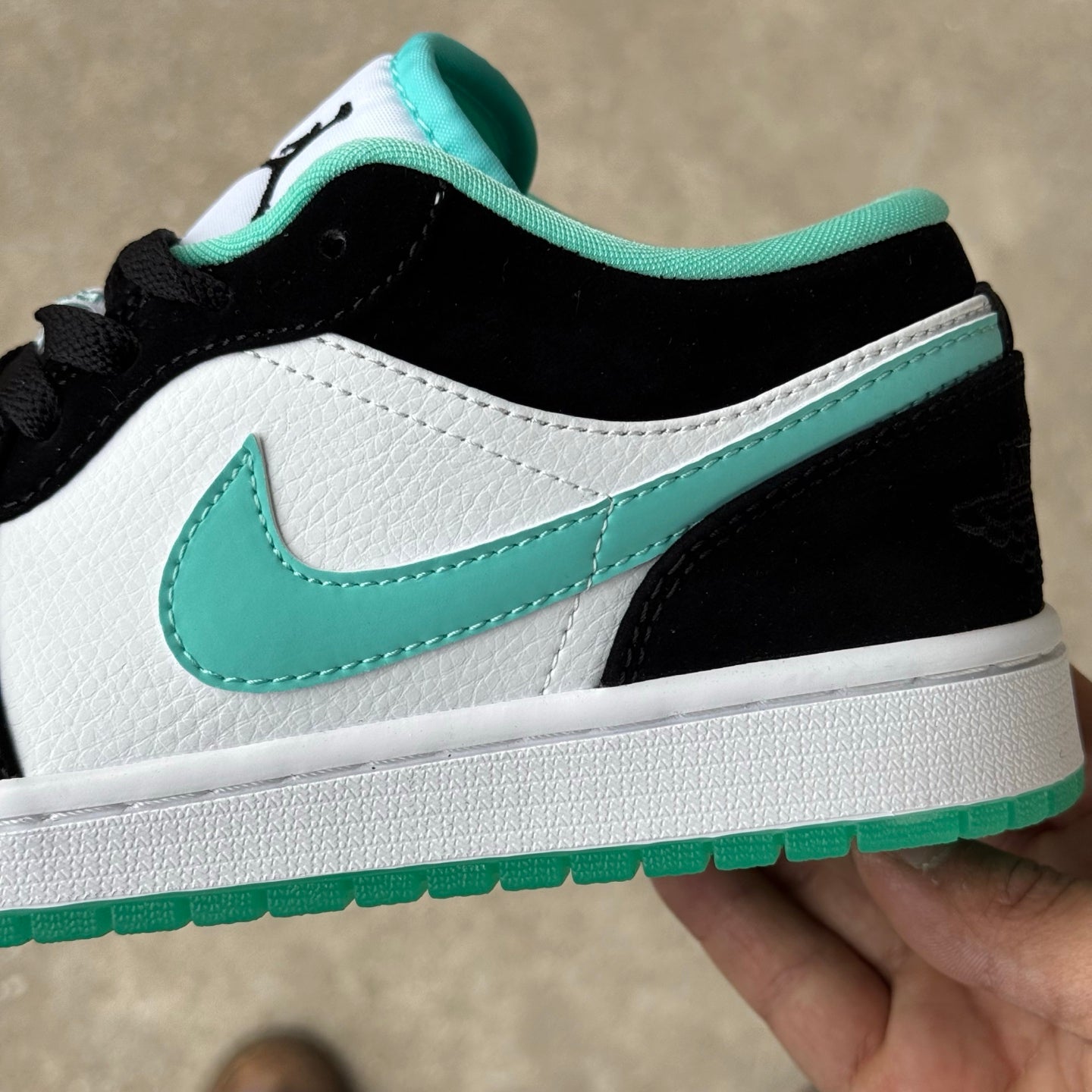Air Jordan 1 Low "Tiffany Green"