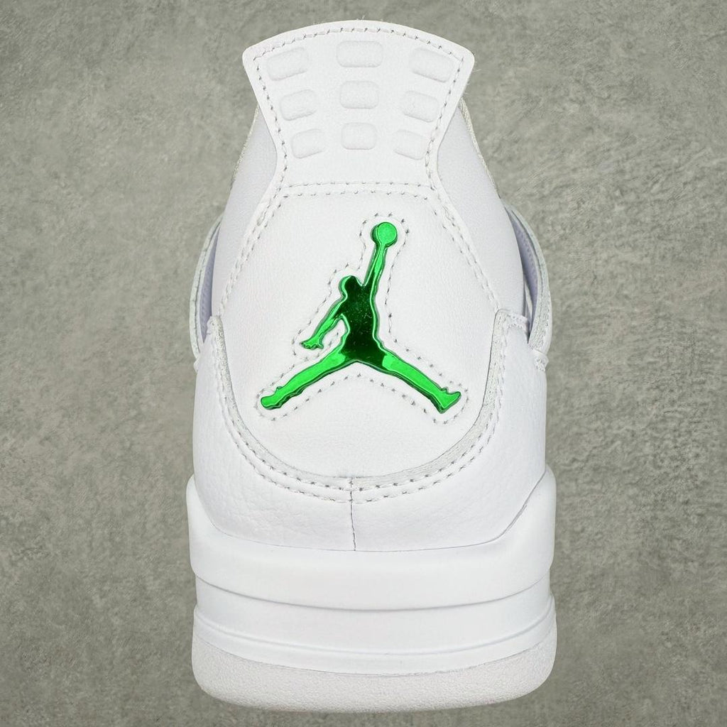 Air Jordan 4 "Metallic Green"