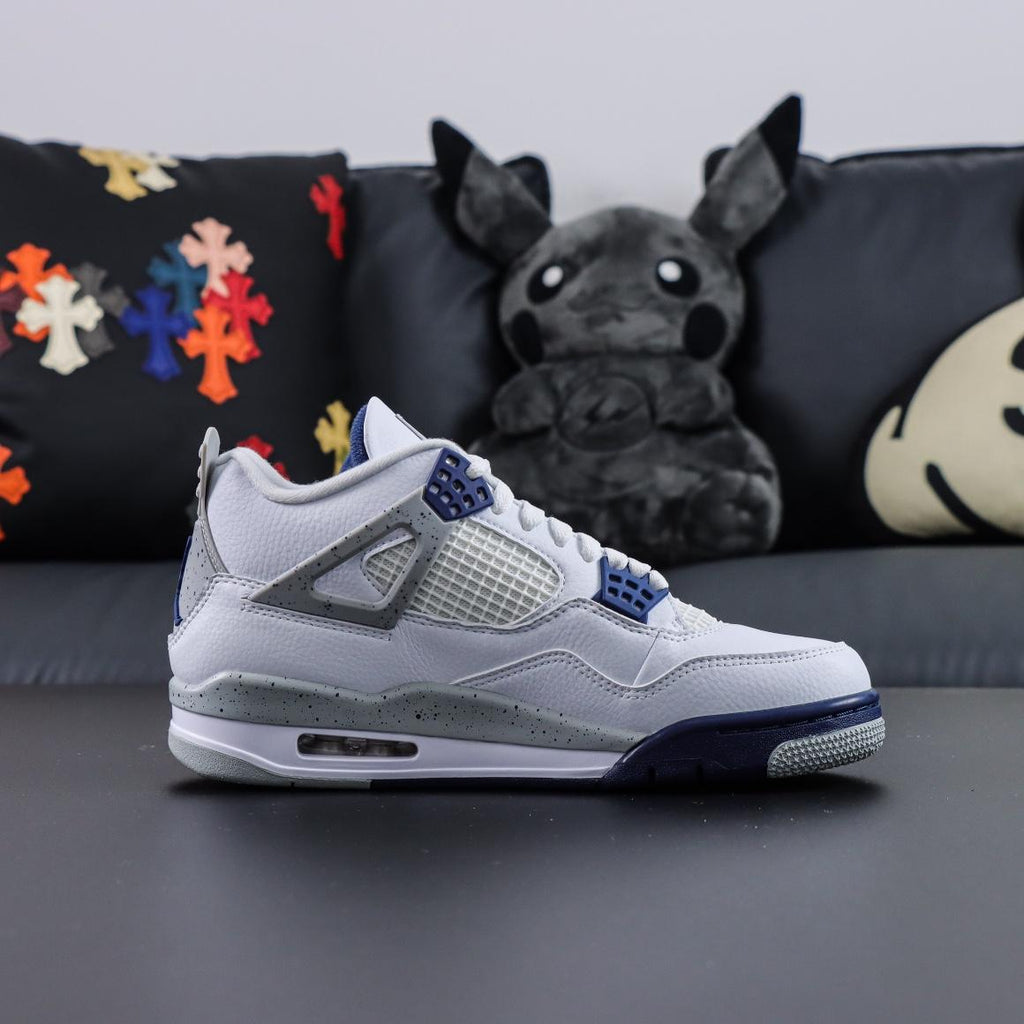 Air Jordan 4 "Midnight Navy"