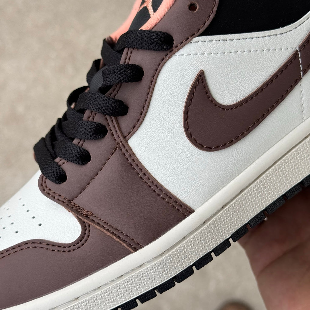 Air Jordan 1 Low "Light Chocolate"