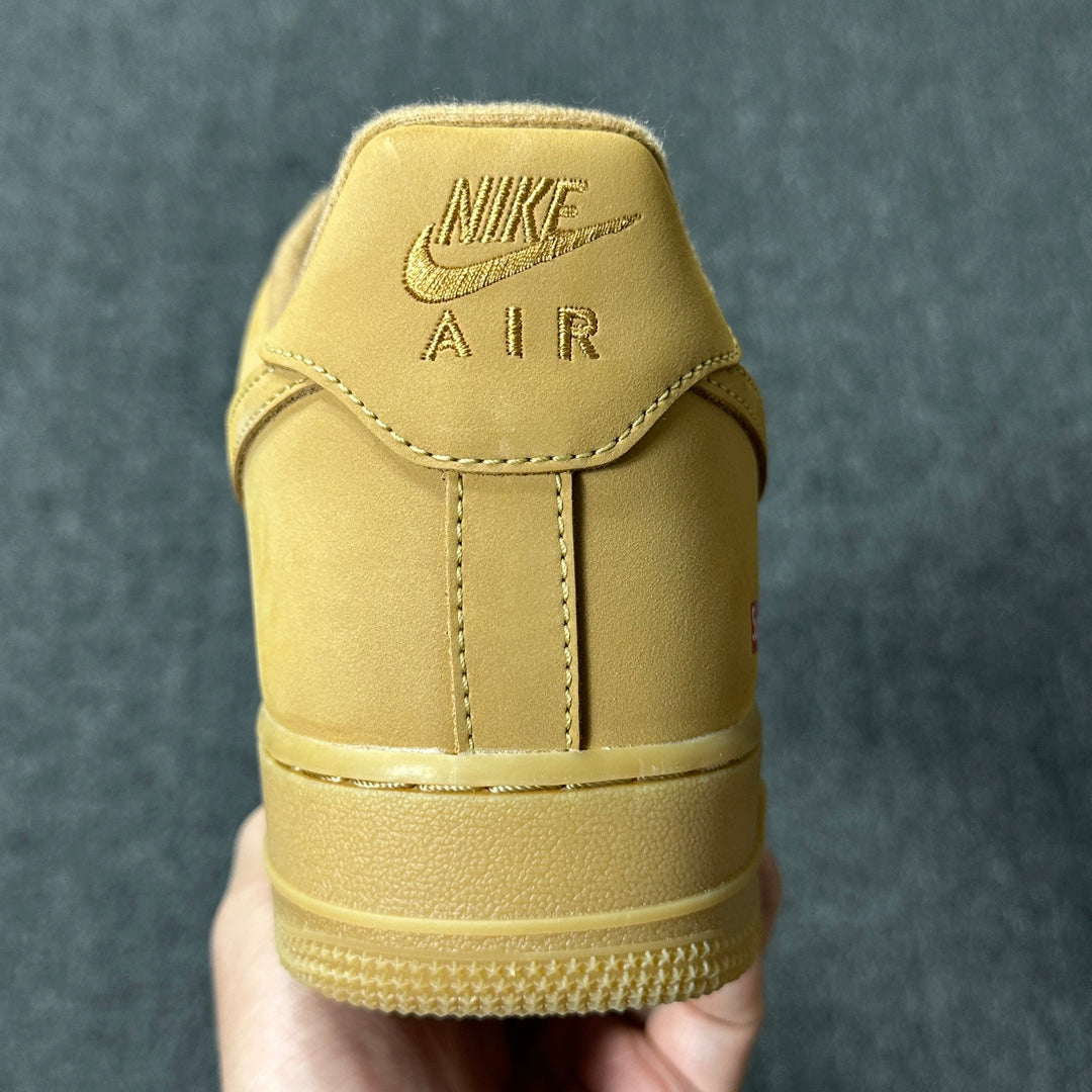 Air Force 1 X Supreme "Flax"