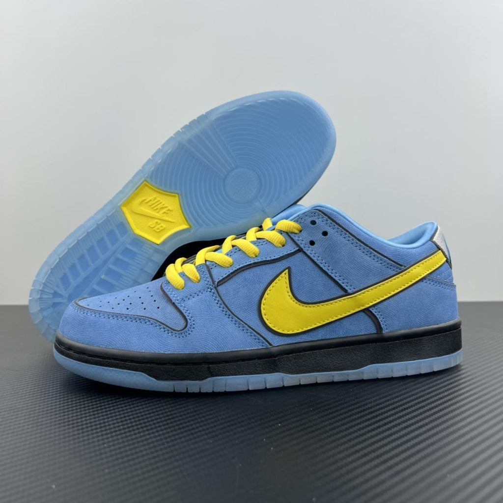 Nike SB Dunk Low x The Powerpuff Girls "Bubbles"