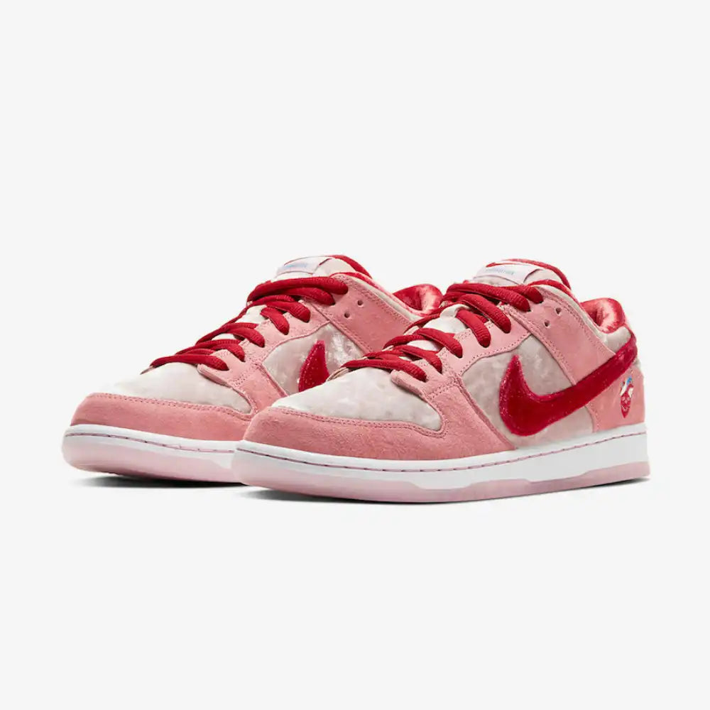 Nike Dunk Low SB "Strangelove" (Valentine's Day)