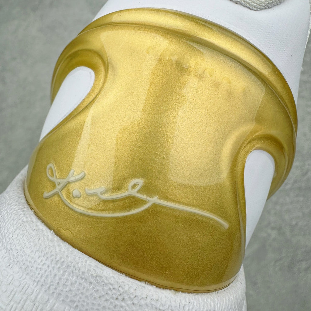 Kobe 6 Protro "White/Gold"