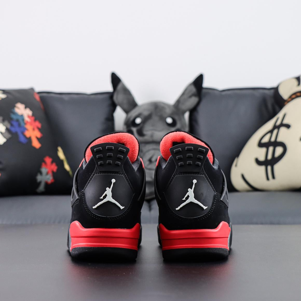 Air Jordan 4 Retro "Red Thunder"