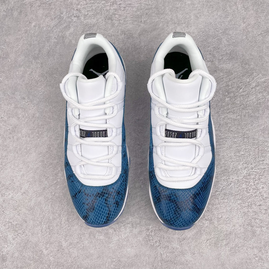 Air Jordan 11 Low "Navy Snakeskin"