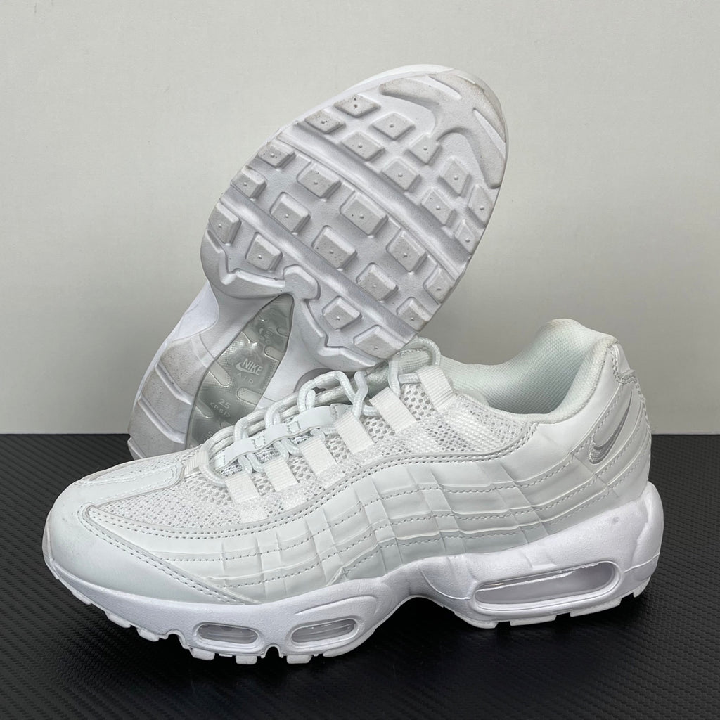 Nike Air Max 95 "Triple White"