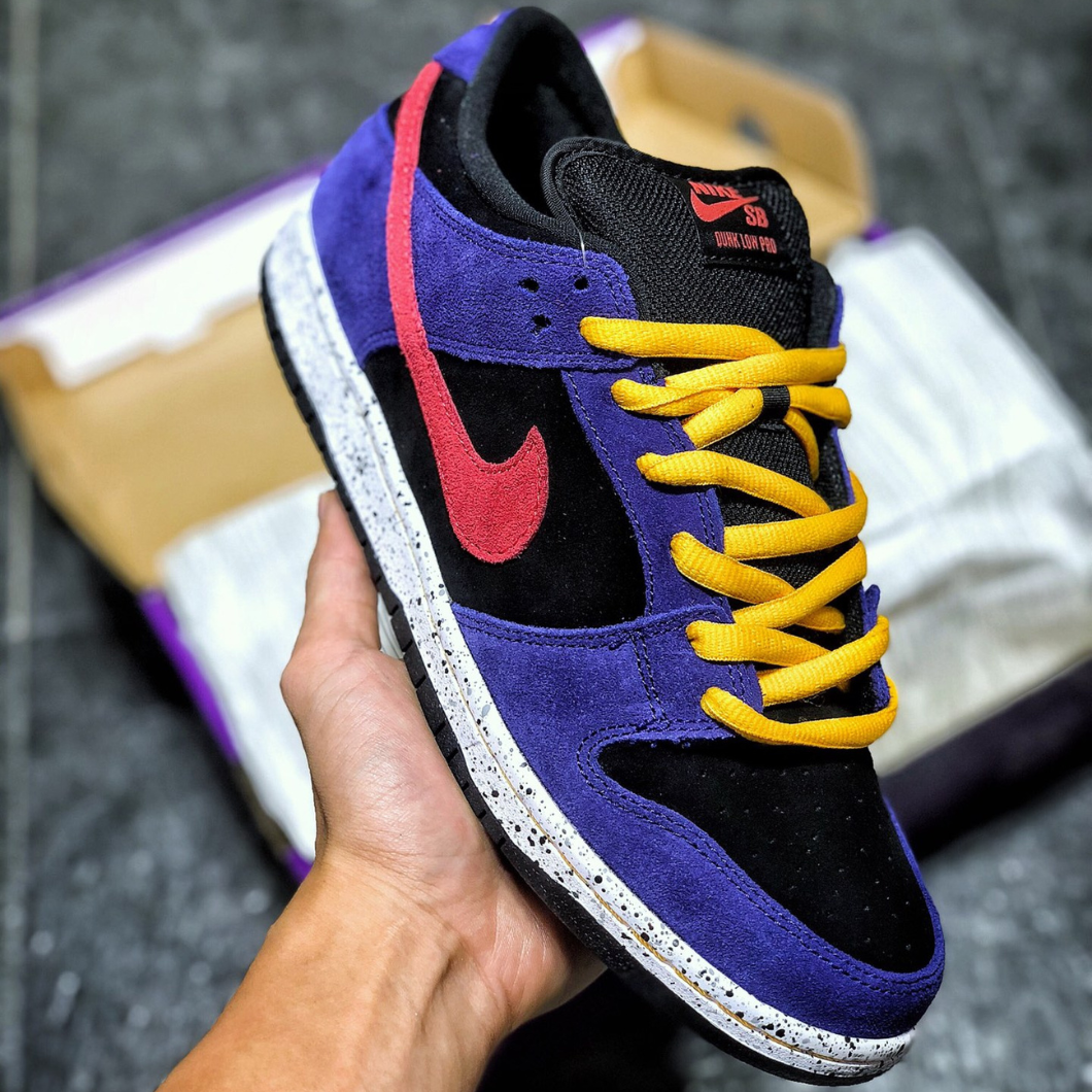 Nike SB Dunk Low ACG Terra