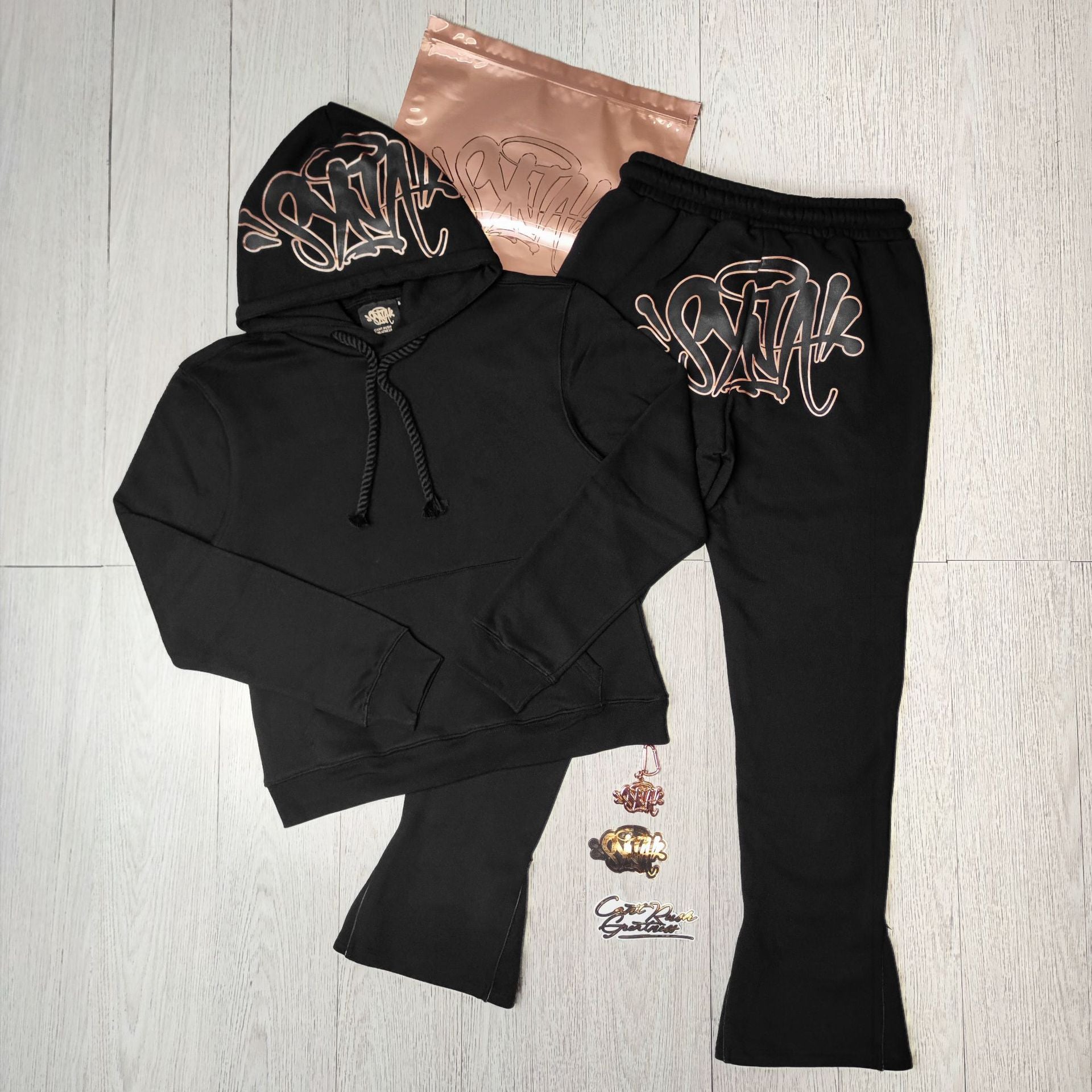 Conjunto Moletom SYNA "Flare Black/Rose Gold"
