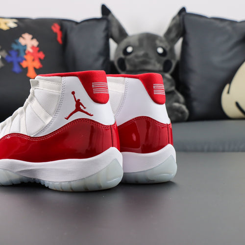 Air Jordan 11 "Cherry"